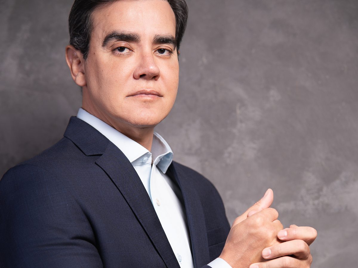 Dr. Iram Almeida